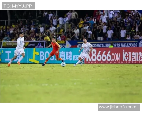 杭州足球队的崛起之路：从默默无闻到荣耀巅峰的奋斗历程