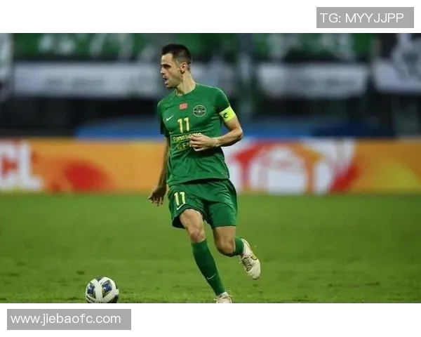 杭州足球队配合实力大幅提升创造历史新高排名引发关注 杭州足球队配合实力大幅提升创造历史新高排名引发关注