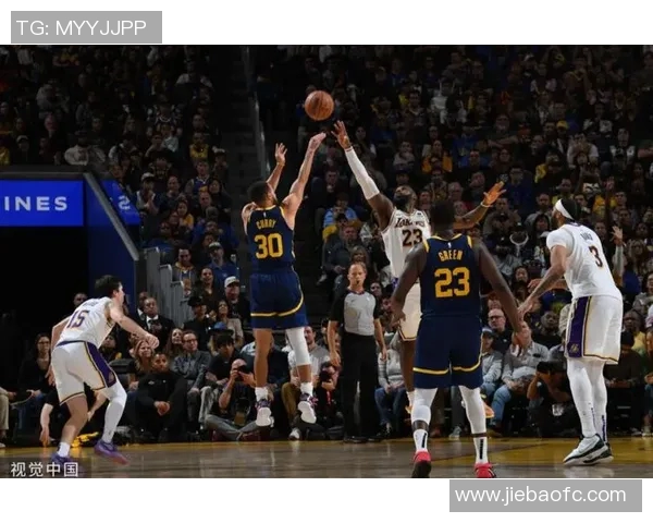 2008年中国与美国篮球对决CCTV全程回顾精彩瞬间与赛后分析