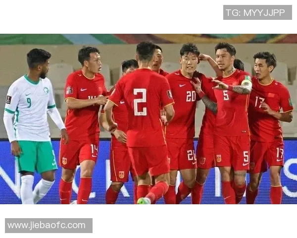 埃及与沙特上半场激战回顾双方战术与球员表现分析 埃及与沙特上半场激战回顾双方战术与球员表现分析