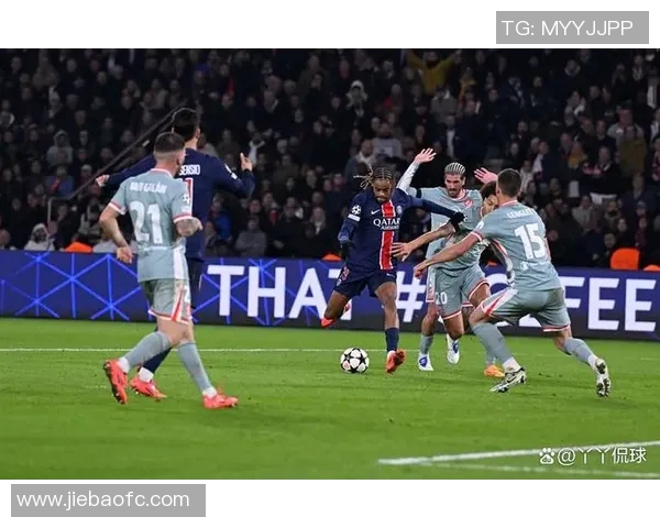 红星队与巴黎圣日耳曼的巅峰对决展现足球魅力与激情的精彩瞬间