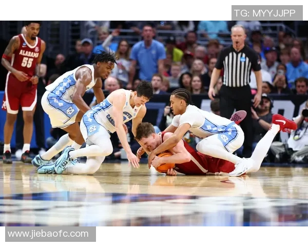 掘金与森林狼激战正酣精彩瞬间全景图文回顾