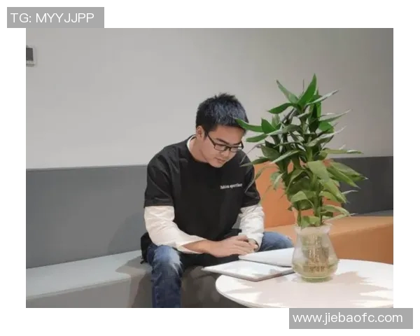 李添荣：从普通青年到行业领军人物的奋斗历程与成功秘诀探讨